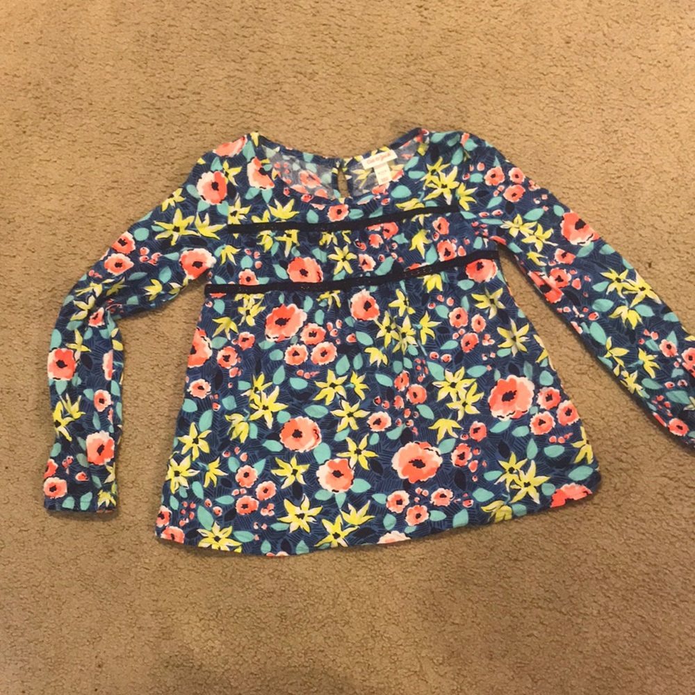 Long sleeve floral top